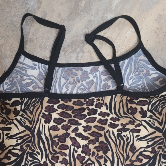 NWT 3 pc lingerie set, Excellent Condition, Never Worn - Picture 11 of 16